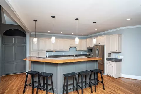 145 Upper Lake Dr, Easley, SC 29640 photo 9