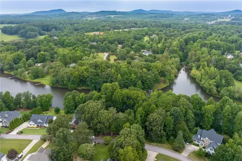 145 Upper Lake Dr, Easley, SC 29640 photo 48