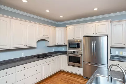 145 Upper Lake Dr, Easley, SC 29640 photo 12