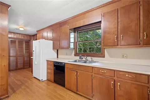 124 Knight Cir, Clemson, SC 29631 photo 7