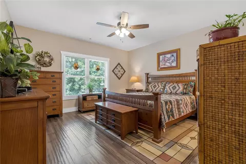 110 Walker Pt, Seneca, SC 29672 photo 16