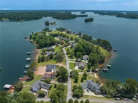 110 Walker Pt, Seneca, SC 29672 photo 47