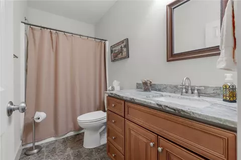 110 Walker Pt, Seneca, SC 29672 photo 25