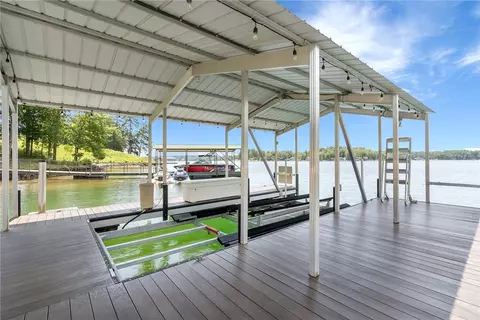 110 Walker Pt, Seneca, SC 29672 photo 40