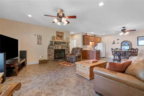 110 Walker Pt, Seneca, SC 29672 photo 31