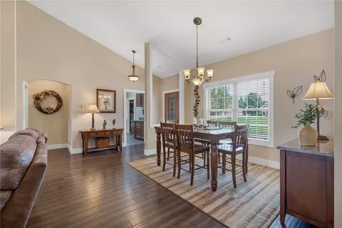 110 Walker Pt, Seneca, SC 29672 photo 5