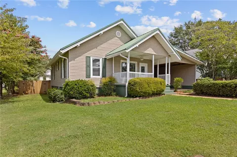 17 Alexander St, Liberty, SC 29657