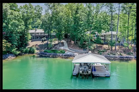 8 High Water Ct, Salem, SC 29676