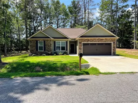 221 Chestnut Dr, Belton, SC 29627