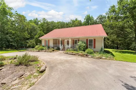 460 Lecroy Ln, Hartwell, GA 30643