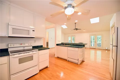 516 Squire Cir, Clemson, SC 29631 photo 17