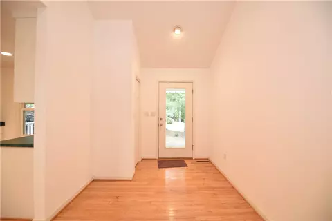 516 Squire Cir, Clemson, SC 29631 photo 10