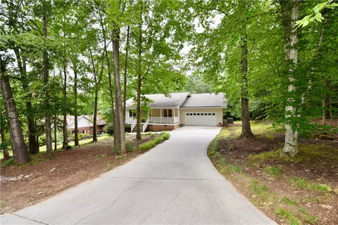 516 Squire Cir, Clemson, SC 29631 photo 2