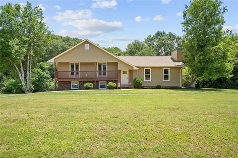 1501 White Oak Dr, Anderson, SC 29621