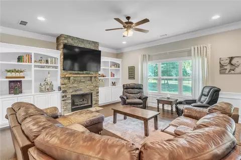 123 Constitution Ave, Pendleton, SC 29670 photo 5
