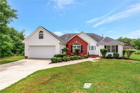 104 Troy Hunter Ct, Anderson, SC 29621