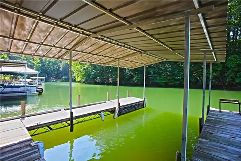 231 Hughes St, Seneca, SC 29672 photo 8