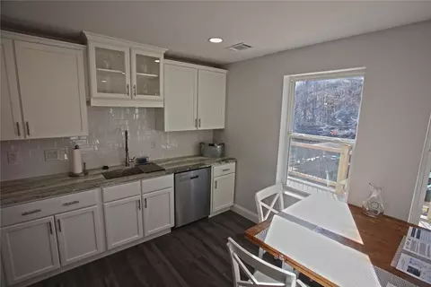 231 Hughes St, Seneca, SC 29672 photo 13