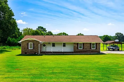 8815 Moorefield Memorial Hwy, Liberty, SC 29657
