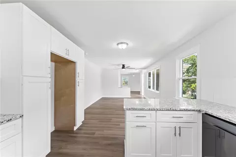 213 Sunset Dr, Easley, SC 29640 photo 14