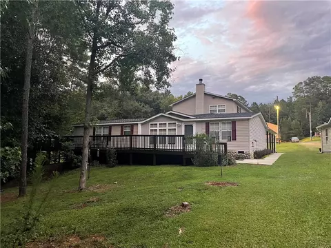 1015 W Clearwater Shores Rd, Fair Play, SC 29643