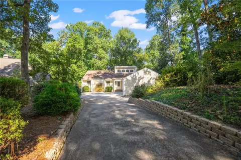 106 Tulip Ln, Westminster, SC 29693