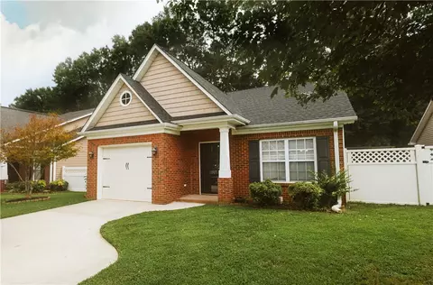 106 Abigail Ln, Anderson, SC 29621