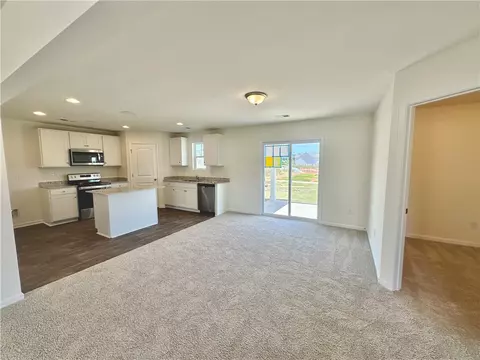 431 Seaborn Cir, Pendleton, SC 29670 photo 3