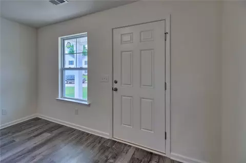 446 Seaborn Cir, Pendleton, SC 29670 photo 2