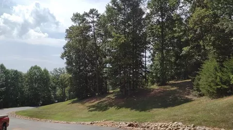 315 Scharlin Dr, Pickens, SC 29671
