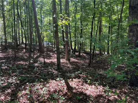 145 Indian Hills Dr, Westminster, SC 29693