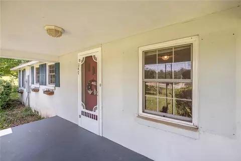 1147 Old Seneca Rd, Central, SC 29630 photo 4