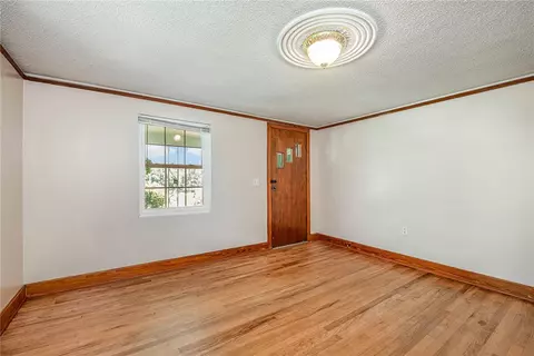 1147 Old Seneca Rd, Central, SC 29630 photo 5
