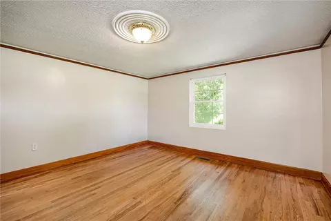 1147 Old Seneca Rd, Central, SC 29630 photo 6