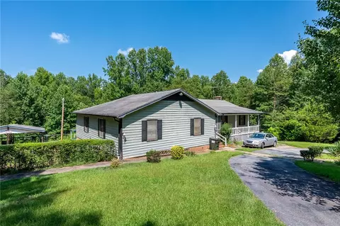 309 Dove Hill Cir, Easley, SC 29640