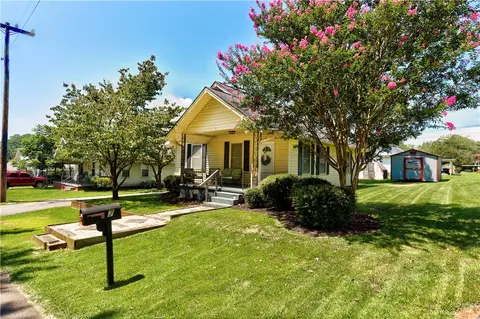 7 Hedgepath St, Liberty, SC 29657 photo 10