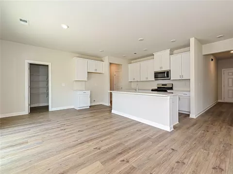 982 Appalachian Dr, Moore, SC 29369 photo 9