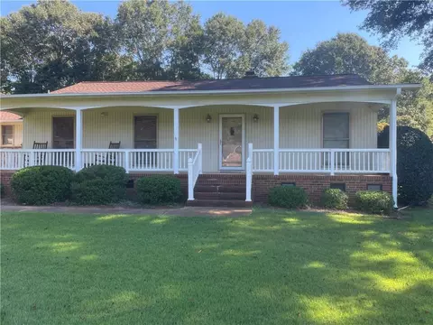 210 Hearthstone Dr, Anderson, SC 29621