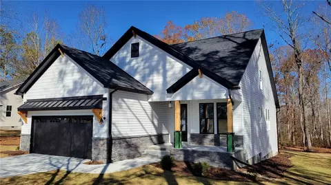 127 Carpenter Rd, Anderson, SC 29621