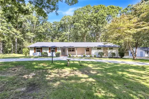 217 Guthrie Rd, Belton, SC 29627