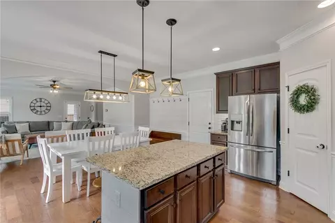 175 Wild Hickory Cir, Easley, SC 29642 photo 11