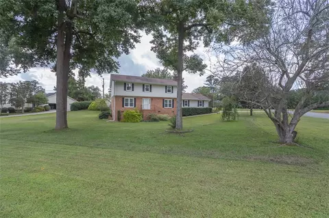 612 Regency Cir, Anderson, SC 29625