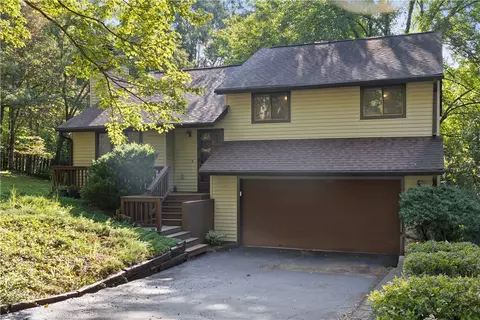 304 Rockingham Rd, Seneca, SC 29672