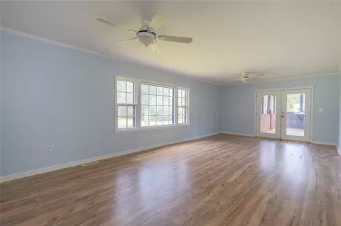 423 S Elm St, Pendleton, SC 29670 photo 14