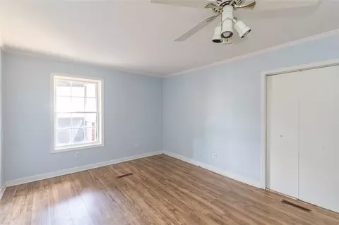 423 S Elm St, Pendleton, SC 29670 photo 16