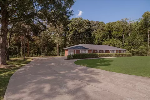 219 Robbie Ct, Easley, SC 29642