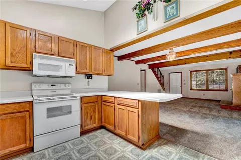 100 Holly Dr, Easley, SC 29640 photo 9