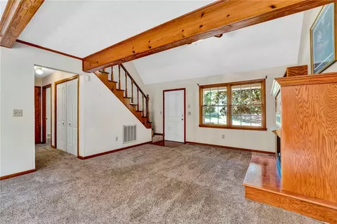 100 Holly Dr, Easley, SC 29640 photo 3