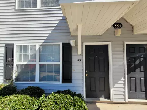 236 Campus Dr #C, Central, SC 29630 photo 2