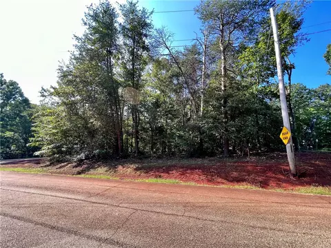 301 Walnut Dr, Westminster, SC 29693 photo 8